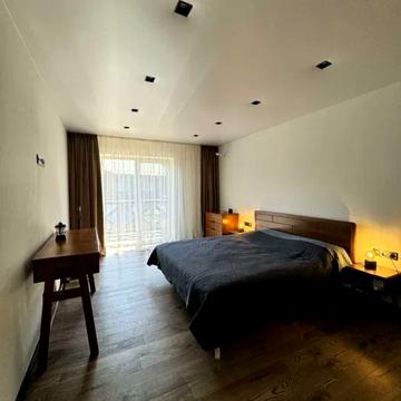 Невеличука вул., 2-70