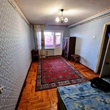 1-ком КВ. Салтовка , средний этаж