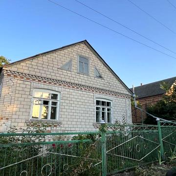 Продається будинок в місті Гайсин , вулиця нагірна 40