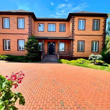 Лозуватська вул., 7