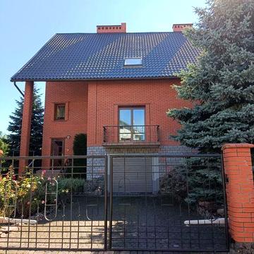 Будинок Виставка продам