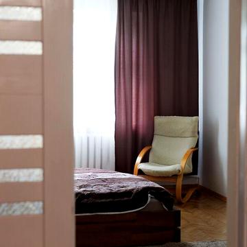 Продаж 5к Дім Гетьманська вулиця