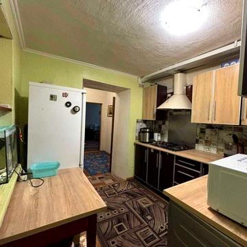 Продаж 2к квартири в центрі м.Тульчин з гаражем