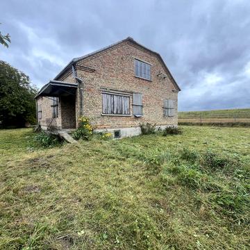 Продам будинок цегляний