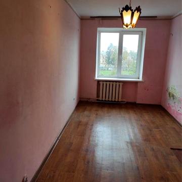 Продається двокімнатна квартира по вулиці Тищика!