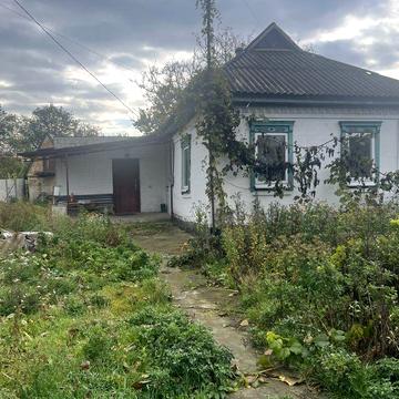 Продам будинок Крюків , вул. Пілотів, район зупинки та ринку