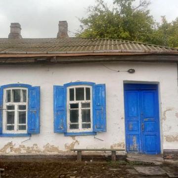 Продаж будинку .