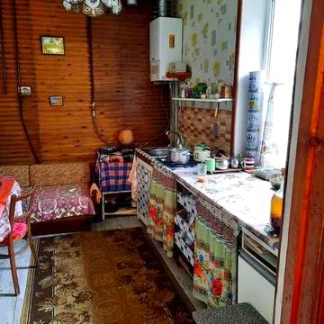 Продам дом на две половины в п. Эсхар