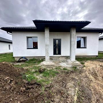 БУДИНОК— Боратин (Луцький район)