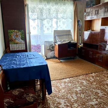 Сдам 2 х ком.квартиру на Победе5.