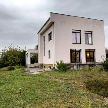 Срочно Продам 2-х поверховий будинок с. Пісчанка