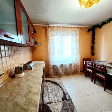 Юлії Здановської вул. (Ломоносова), 83-А