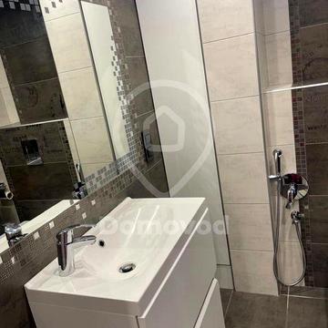 Сдам 2х-Ур.-Квартиру, Центр, ул. Дарвина 20. м. Бекетова 8мин. шагом.
