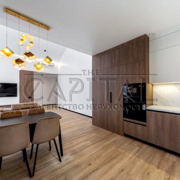 Прикордонна вул.