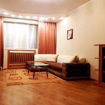 Івана Мазепи вул. (Січневого Повстання), 9