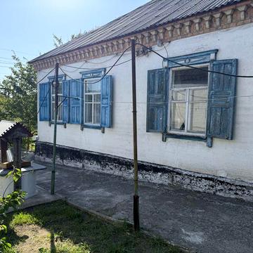 Сдам дом Подгороднее с гаражом и летней кухней