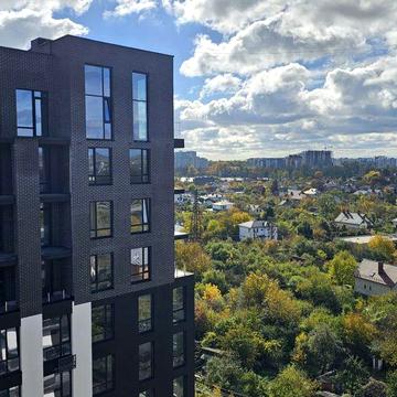 Видова квартира з терасою, поруч Міського Озера ЖК Manhattan Up ЖК Manhatta