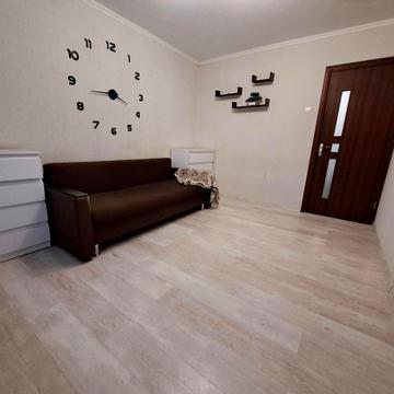 Артеківська вул., 25