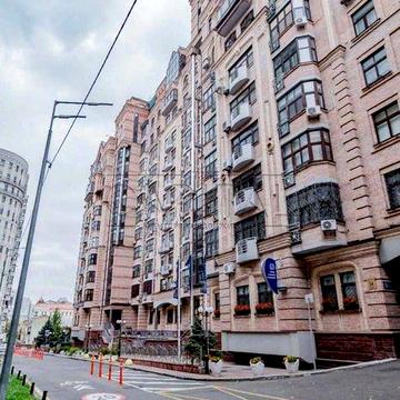 Продаж квартири у центрі Паторжинського Золоті Ворота ПАРКІНГ в ціні ЖК Паторжинського 14