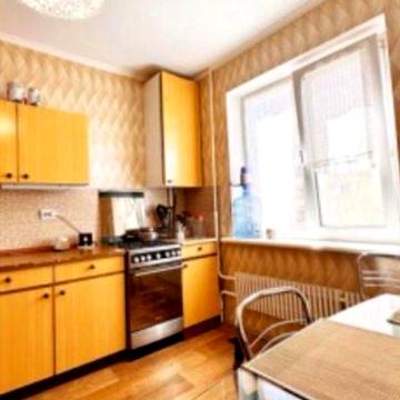 Продам 2к кв вул. Свободи (Прокофєва)