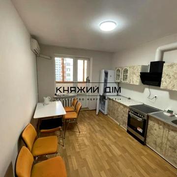 Петра Григоренка просп., 1-Б