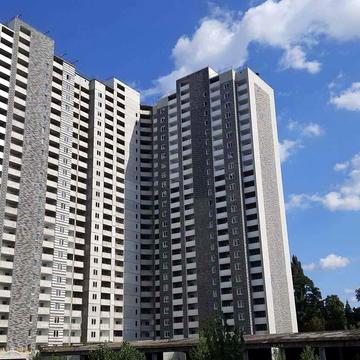 Коноплянська вул., 22-Б