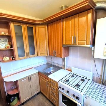 Продаж ,2 х Кім, р-н сімейного ринку, Шкільний