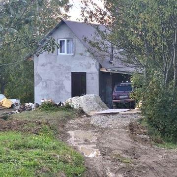 Збудуємо хатину в горах