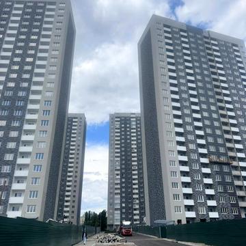 Коноплянська вул., 22