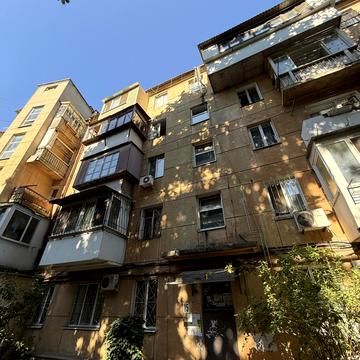 Фонтанська дорога вул., 15