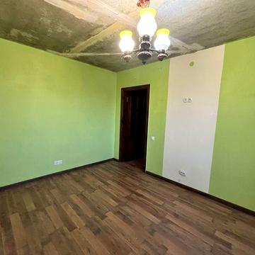 Продам 2 к кв Вул Сірка район Вісти