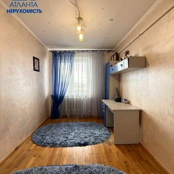 Продам 3-кімнатну квартиру в районі 13-ї школи