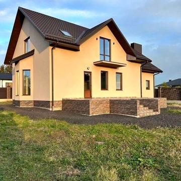 Будинок в с.Підгайці 200 кв.м, землі 13 сотих
