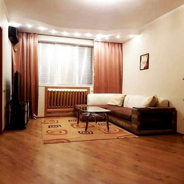 Івана Мазепи вул. (Січневого Повстання), 9