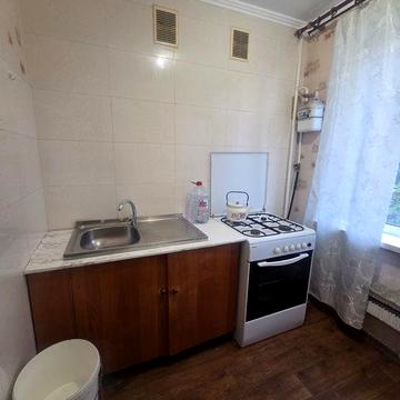 Сдам 3-комнатную квартиру на долгий срок.