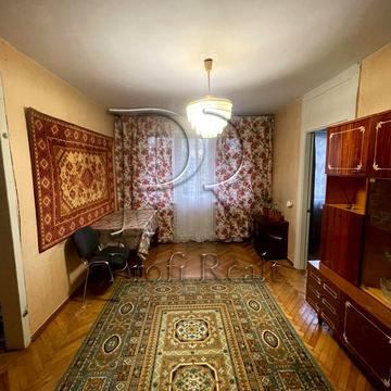 Вацлава Гавела бульв. (Івана Лепсе), 81