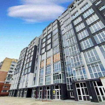 MZ, 1-кімнатна квартира 47 м² у новобудові, Центр міста