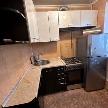 Продам 1-но кімнатну квартиру у м. Лозова