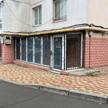 Мечникова вул., 2/1