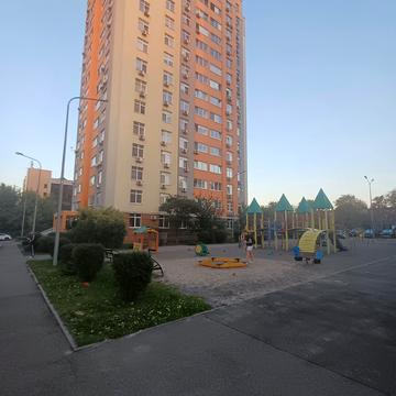 Любомира Гузара просп. (Космонавта Комарова), 46-В