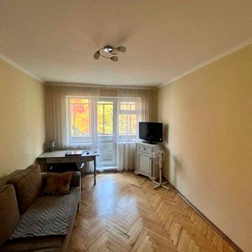 Продаж 3-кімнатної квартири в хрущовці!