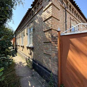 Продаж великого цегляного будинку в м. Кропивницький, р-н Кущівка