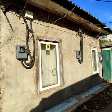 Продається будиночок у центрі міста