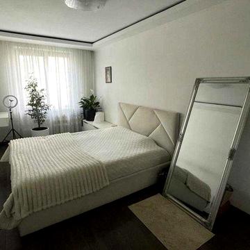 Продаж 2кім. квартири по вул. Наукова