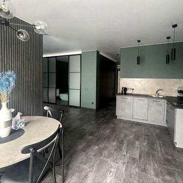 Оренда 1.5к новобудови з дизайнерським ремонтом в ЖК Свобода.Виставка.