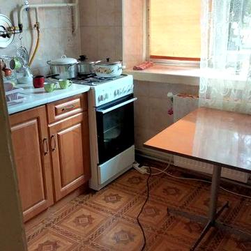 Здається двох кімнатна квартира район Підгоряно.
