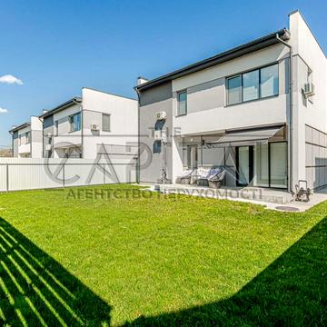 Прикордонна вул.