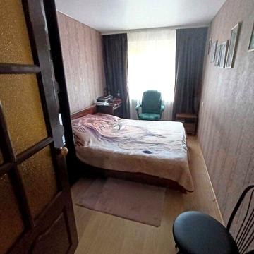 Продаж 3к Квартира Космонавтів вулиця
