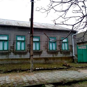 Дім м. Болград вул. поштова. Капітальне строіння.