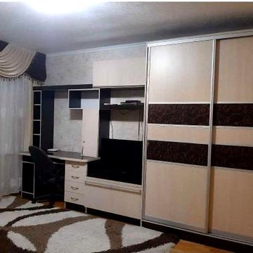 Продам 2-ку по Небесної Сотні